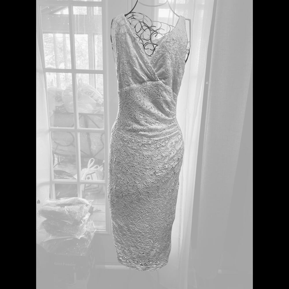 RALPH LAUREN BEAUTIFUL WHITE LACE DRESS S 2 Engagement Wedding Easter Summer